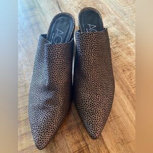 AGL made in Italy Pointy pointed leather printed mules slip on new no box NWOT